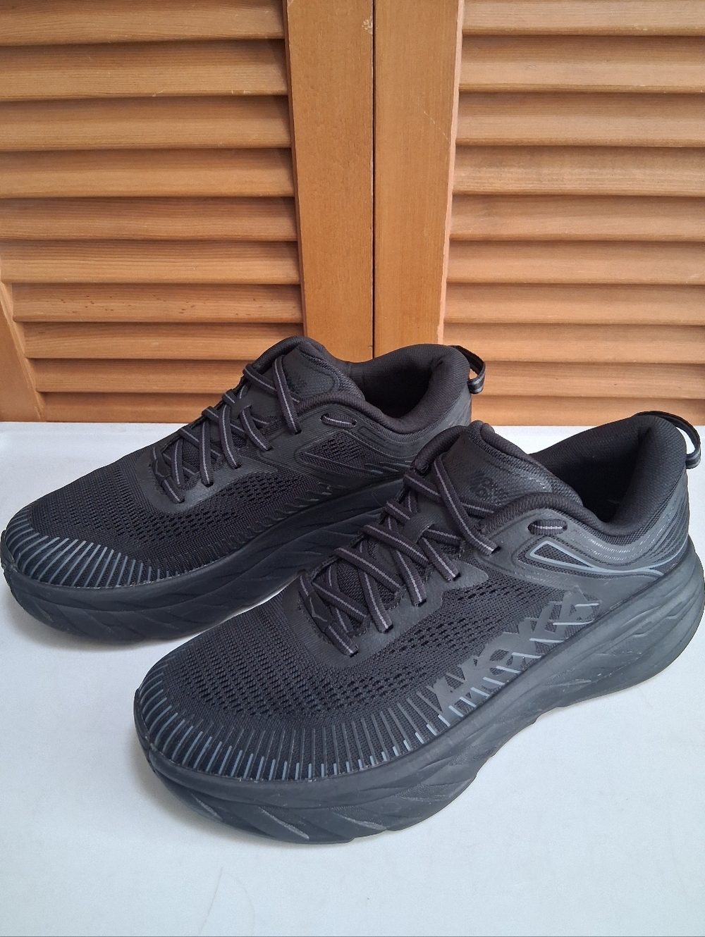 Hoka Bondi 7 Triple Black Women's Running Shoe * Size: 9 * NWOB